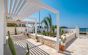 Villa De Nuzzo - Bed & Breakfast